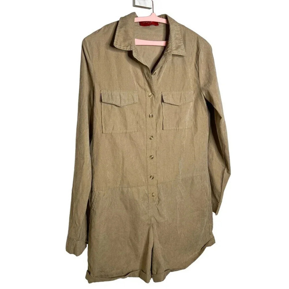 Akira Chicago Red Label Tan Jumper Sz. M - Picture 2 of 8